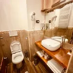 Liefdeshotel Moya 1 - In