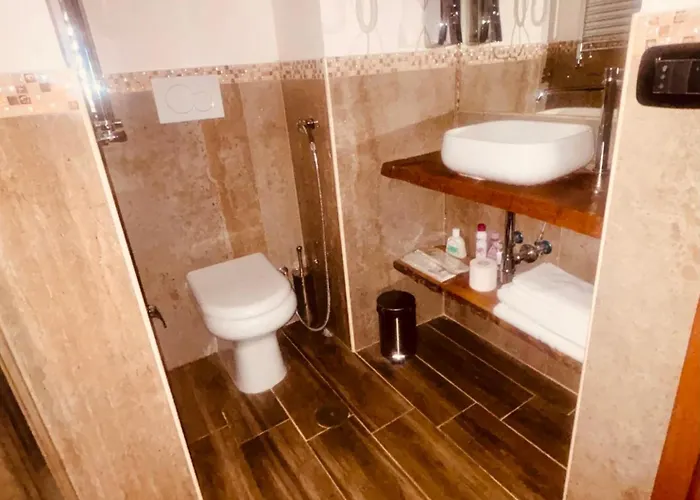 Romantiskt hotell Moya 1 - In